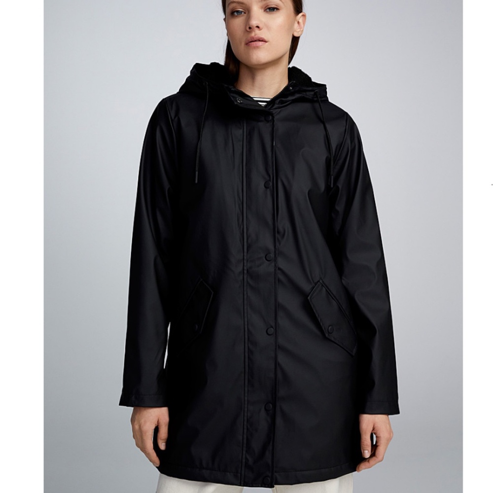 Only black sherpa lined coat size M